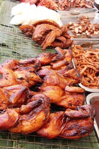Ayam Panggang Lezat Makanan Jalanan — Stok Foto