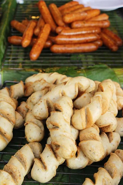 Salsiccia Fritta Deliziosa Cibo Strada — Foto Stock