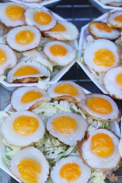 Bıldırcın yumurtası sokak gıda lezzetli