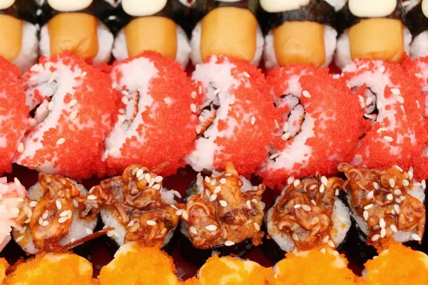 Vegyes Roll Sushi Beállítása Finom Japán Étel — Stock Fotó
