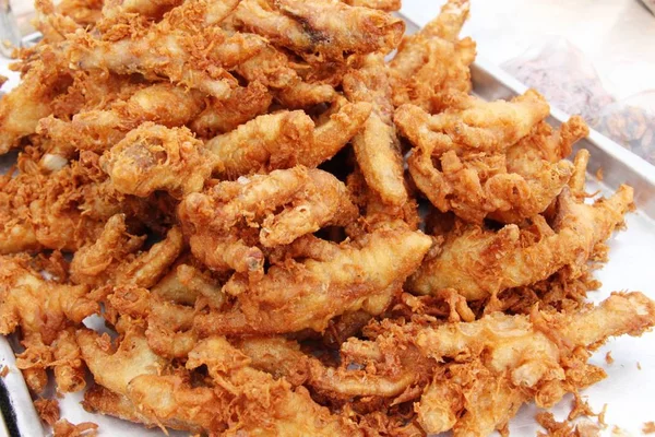 Piedi Pollo Fritti Deliziosi Nel Cibo Strada — Foto Stock