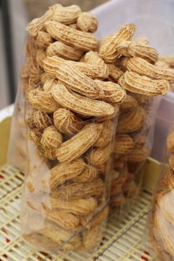 Haşlanmış fıstık sokak gıda lezzetli olduğunu