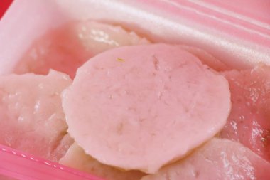 Hindistan cevizi sütü muhallebi sokak gıda lezzetli