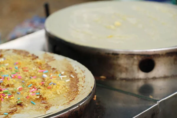 Soğuk pancake sokak fo lezzetli yapmak — Stok fotoğraf