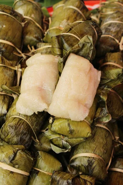 Arroz pegajoso com coco delicioso, sobremesa tailandesa — Fotografia de Stock