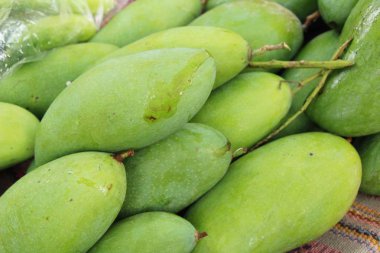 Mango meyve sokak gıda lezzetlidir