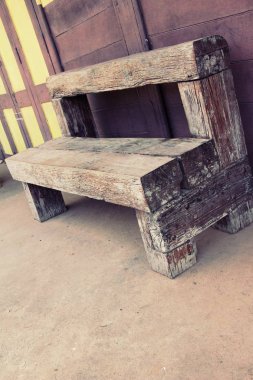 Bahçe vintage tarzı ahşap sandalye