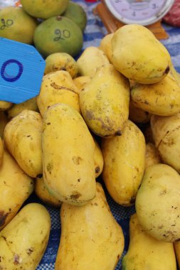 Sokak gıda lezzetli meyve olgun mango