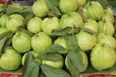 Guava meyve sokak gıda lezzetlidir