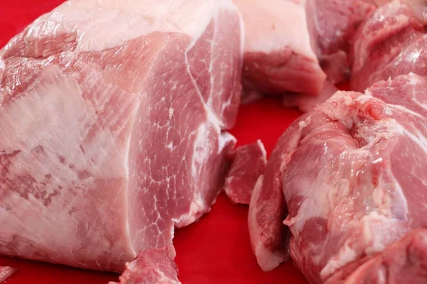 Rohes Schweinefleisch zum Kochen beim Street Food — Stockfoto
