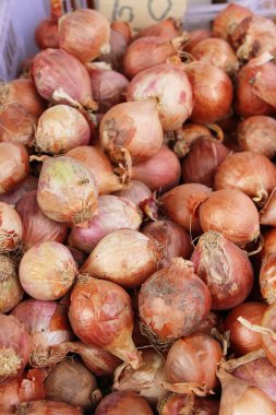 arpacık markette yemek pişirmek için