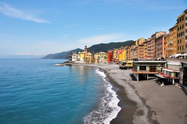 Ligurian köyü Camogli Liguria İtalya 'nın panoraması