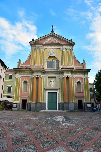 Iglesia Sant Antonio Abate Siglo Dolceacqua Italia — Foto de Stock