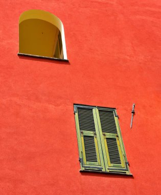 İtalya 'nın Imperia eyaletindeki Cervo Ligurian köyüne bir göz atalım.