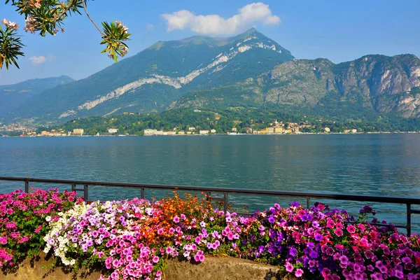 Ferry Vela Lago Como Julho 2020 Bellagio Itália — Fotografia de Stock