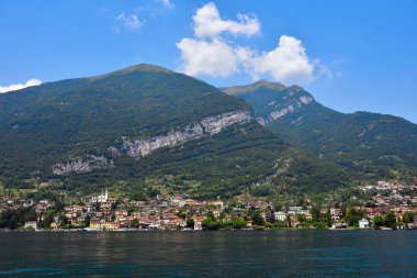 Como İtalya Gölü 'ne bir göz atalım.