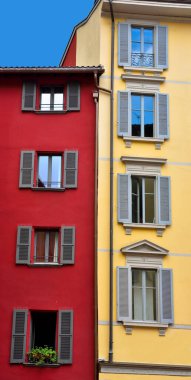 Lugano İsviçre 'nin tarihi merkezindeki binalar
