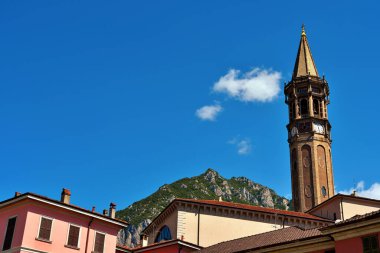 Lecco Lombardia İtalya 'nın tarihi binaları
