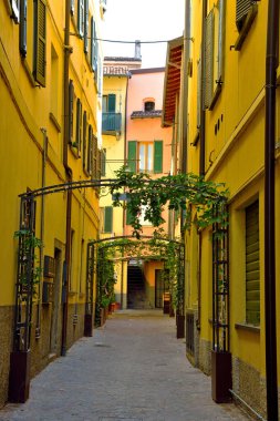 Lecco Lombardia İtalya 'nın tarihi binaları