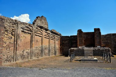 Antik Roma şehri Pompeii İtalya 'nın kalıntıları, MS 79 yılında Vesuvius' un patlaması sonrasında kül ile yok edildi ve gömüldü.