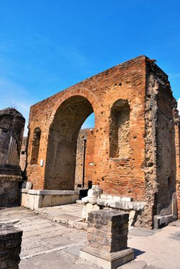 Antik Roma şehri Pompeii İtalya 'nın kalıntıları, MS 79 yılında Vesuvius' un patlaması sonrasında kül ile yok edildi ve gömüldü.