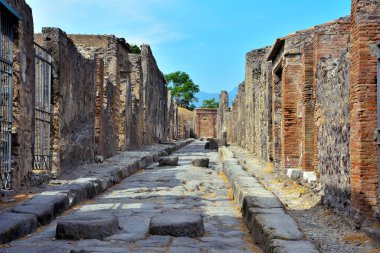 Antik Roma şehri Pompeii İtalya 'nın kalıntıları, MS 79 yılında Vesuvius' un patlaması sonrasında kül ile yok edildi ve gömüldü.