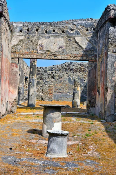 Romjai Ókori Római Város Pompeii Olaszország Megsemmisült Eltemették Hamuval Után — Stock Fotó
