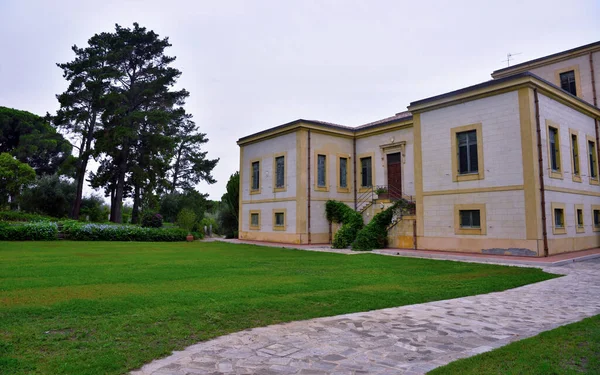 Museo Villa Piccolo Jardín Parque Botánico Capo Orlando Italia —  Fotos de Stock