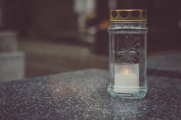 Quema Decoración Las Velas Cementerio Día Todos Los Santos Otoño —  Fotos de Stock