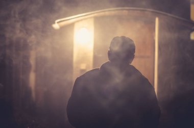 adam buhar bir sürü sigara