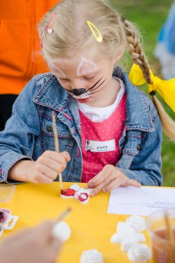 Yaratıcı anlarla mutlu anlar