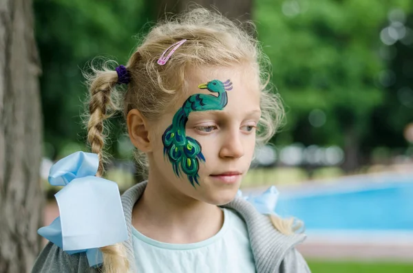 Face painting of peacock — Stock Photo, Image