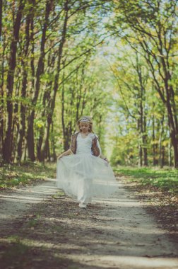 Romantik orman perisi