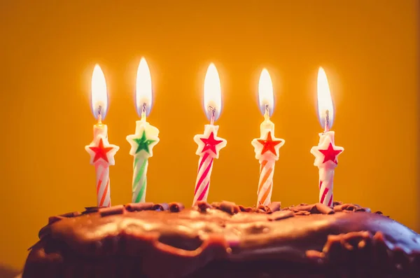 Feliz bolo de aniversário — Fotografia de Stock