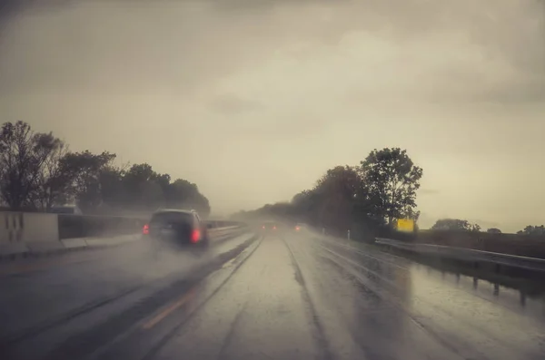 Disaster weather on the road — Stock Photo, Image