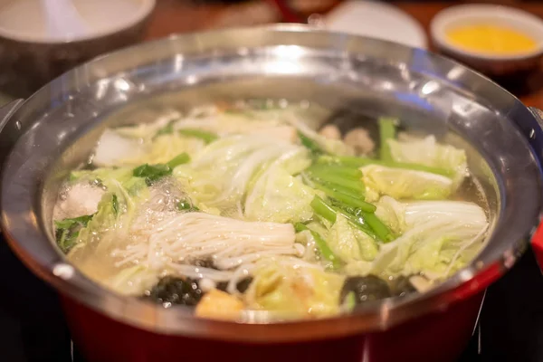 Suki Shabu Zupa Jarzynowa Japoński Nabemono Hotpot Danie Cienko Pokrojone — Zdjęcie stockowe