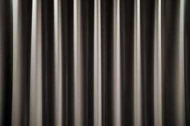 Perde koyu gri arka plan