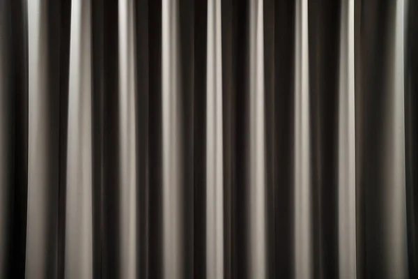 Perde koyu gri arka plan