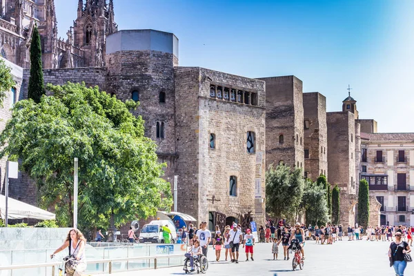 Spanien Katalonien Barcelona Juli 2018 Gamla Stan Las Ramblas Plaza — Stockfoto