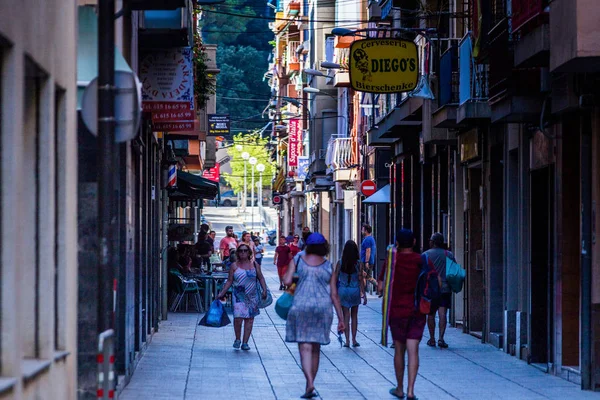 España Cataluña Calella Verano 2019 Ciudad Nocturna Cafeterías Tiendas —  Fotos de Stock