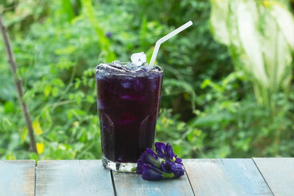 Cool Butterfly Pea Juice Thai Herb Cold Drink — Stock Photo, Image