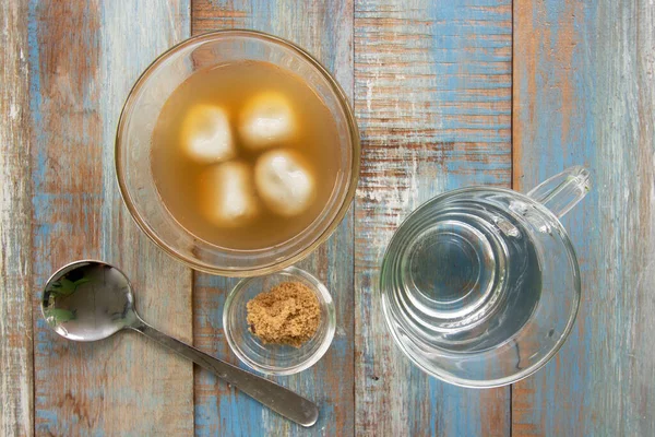 Pelotas Arroz Glutinoso Relleno Con Sésamo Negro Jugo Jengibre Tailandés —  Fotos de Stock