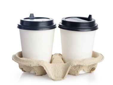 kahve gitmek, iki bardak sıcak sabah içecekleri 