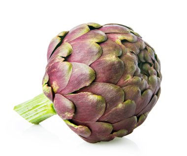 beyaz arka plan üzerinde izole bir bütün enginar