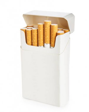 beyaz izole açık kutuda hiçbir isim sigara, kopya alanı