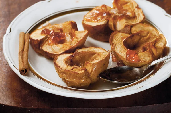 Manzanas Horno Con Azúcar Canela Primer Plano —  Fotos de Stock