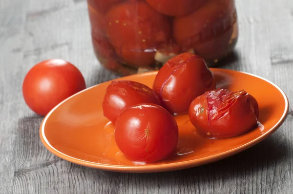 Marinated Tomatoes Plate Close Shot — Stock Photo, Image