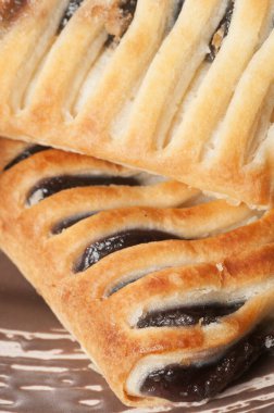 Yaban mersinli küçük meyveli kek, yakın çekim, yerel odak