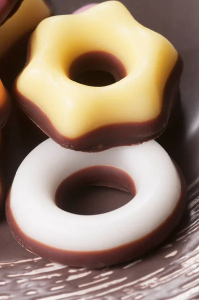 Donuts Con Glaseado Relleno Tiro Cerca — Foto de Stock