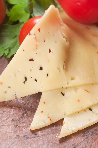 Formaggio Una Tavola Legno Primo Piano — Foto Stock